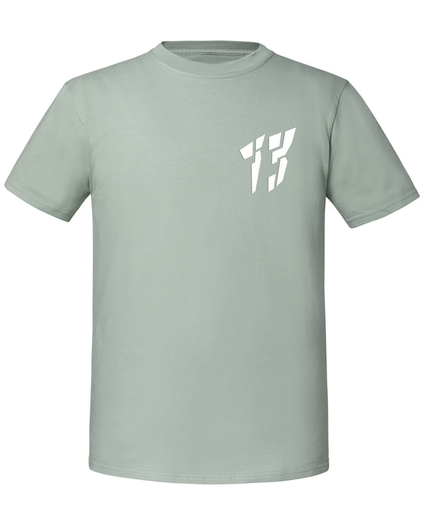 TREIZE heart fill logo Regular